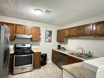 ⭐ SUPER HOST ⭐ HighQuality Stone Mountain House wi Main Photo