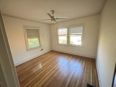 Seeking peaceful spirit for shared rental  Main Photo