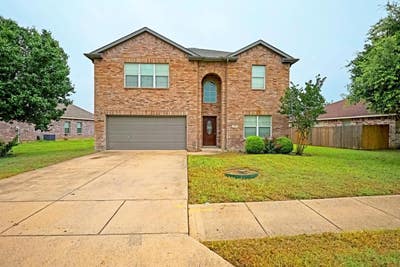 Affordable charm in Ferris – your cozy home at an  Main Photo