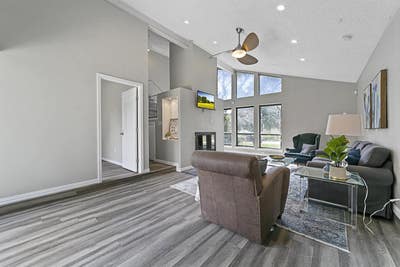 Daytona dream home! Style & convenience in Garland Main Photo