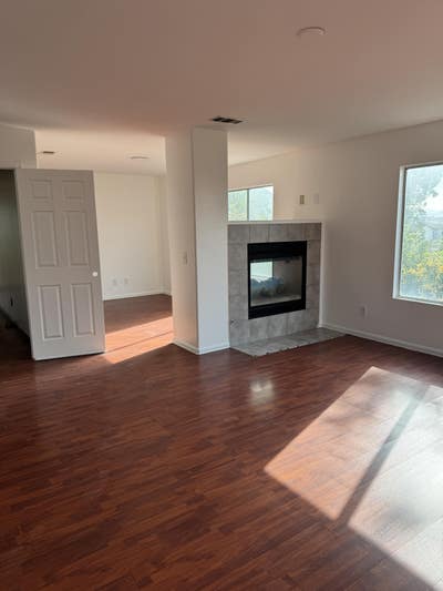 Room for rent  Main Photo