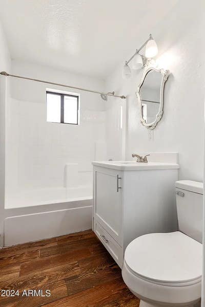 Rooms for rent in shared home  Main Photo