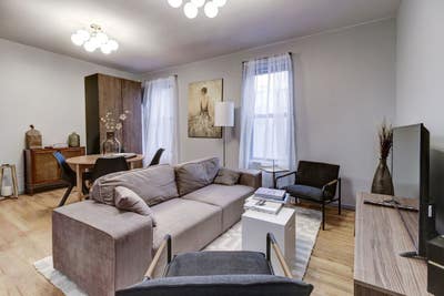 Room in Hamilton Heights on a flexible lease Main Photo
