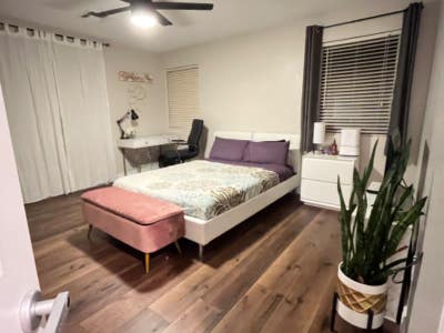 Upstairs Master Bedroom in SW Las VegasNV  Main Photo