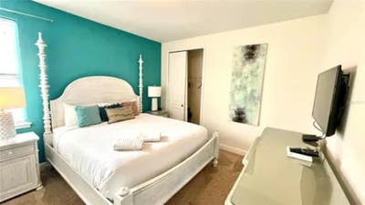 1 Room with Enduite from $950 per  Minth Main Photo