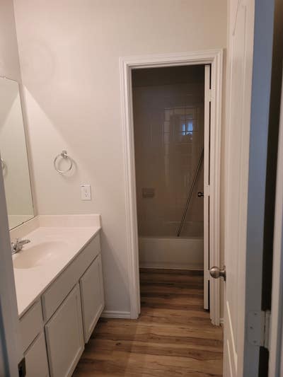 Room for rent Main Photo