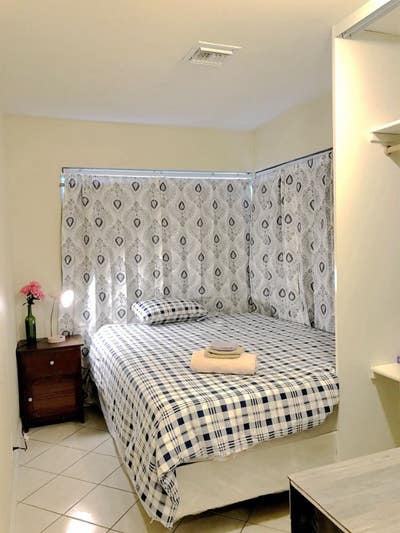 1 BR shared bathroom and kitchen room 04  Main Photo