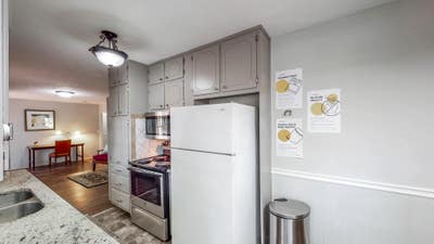 Lawrenceville Home on 29 at Gloster Main Photo