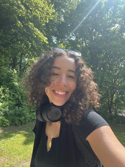 Neuroscience PhD student  looking for a  one ... Main Photo