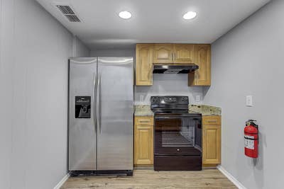 ️Spacious & modern Tampa House with Backyard Main Photo