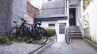 Fantastic Room/GreatNYCLocation/Great Price Main Photo