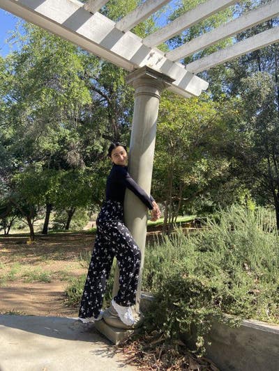 Looking to rent in Ktown with 1-2 people Main Photo