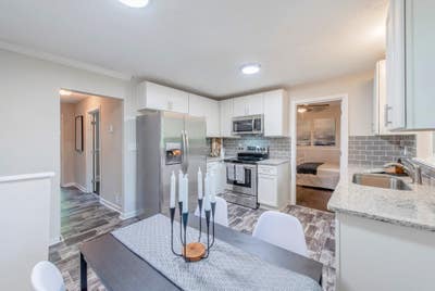  The #1 home Host in Atlanta!  Clean, low drama ho Main Photo