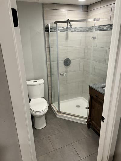 Master bedroom  Main Photo