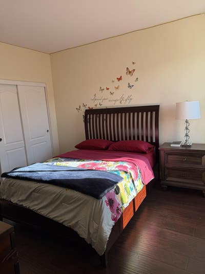 Beautiful rooms for rent with view Main Photo