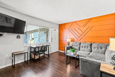 Westshore Furnished APT  #1 Main Photo