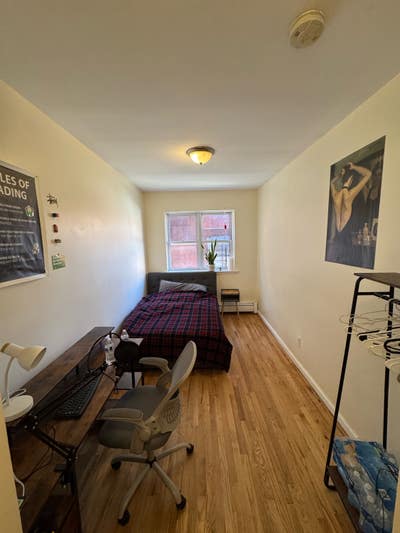 Apartment next to Fordham Uni Main Photo