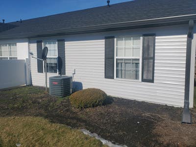 Looking for a roommate in Marysville Ohio Main Photo