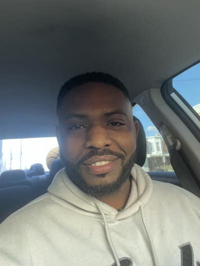 Room wanted in Newark, NJ Main Photo