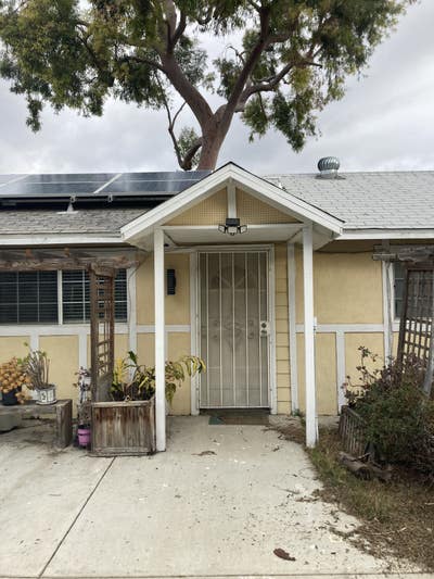 2 room apartment - $1,850.00 per month Main Photo