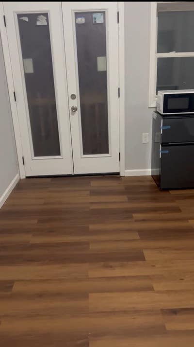 Room For Rent  Main Photo