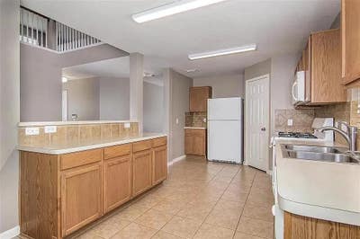 Bedroom for rent in quiet neighborhood in Kingwood Main Photo