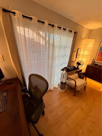 Large private furnished bedroom w/ privat entrance Main Photo