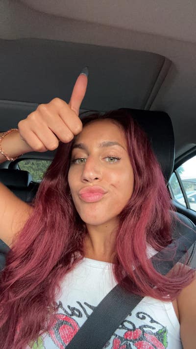 Female moving to LA looking for a room now Main Photo