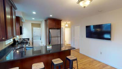 Private Room in Inviting Cambridge Townhome by Inm Main Photo