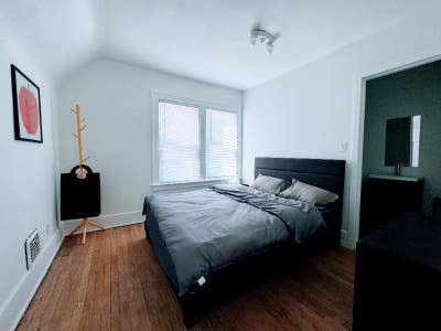 All inclusive! Move in ready! Private Room with p Main Photo