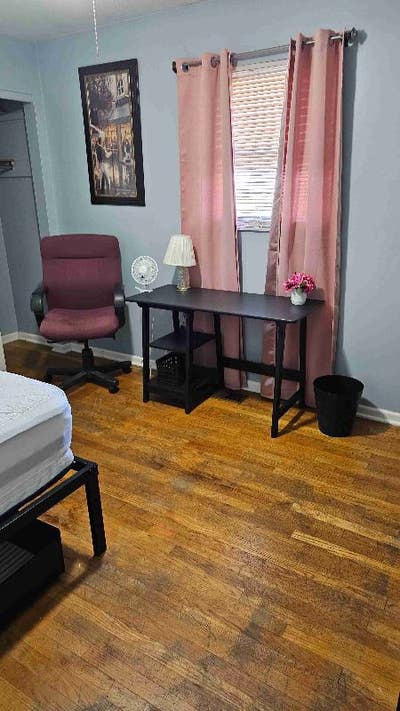 Chesfield Room F Main Photo