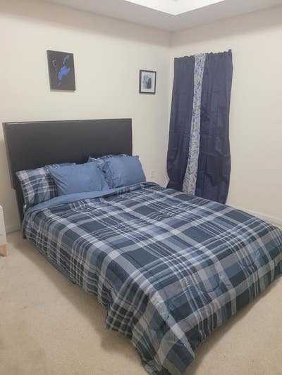Furnished room for rent Main Photo