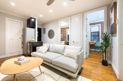 Hell's Kitchen Apt w/ backyard! Main Photo