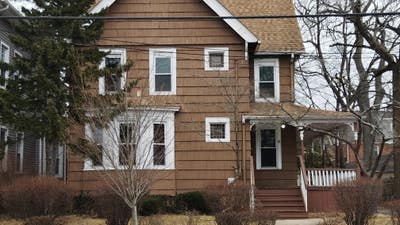 Room on Ellsworth Ave Main Photo