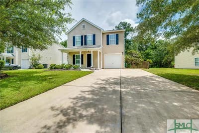 Clean, Quiet Neighborhood Main Photo