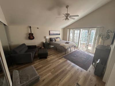 Primary Suite Available - Large House in Irvine Main Photo