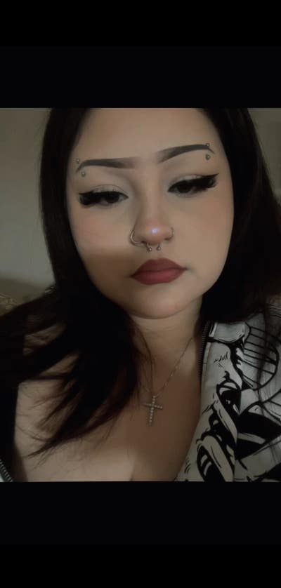 Budget $700, Female, 18 to 40, Ready Now Main Photo