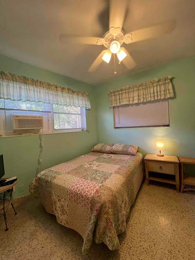 Private BR and bathroom with private entrance.  Fu Main Photo