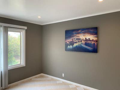 Room in quiet Merced heights home w Private Bath Main Photo