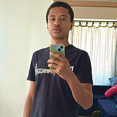 Looking for a room! Main Photo