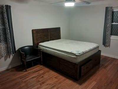 Roommate wanted - Downers Grove Main Photo