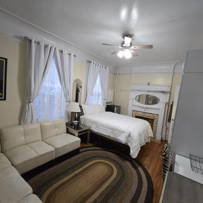 Supreme Furnished Room Available! Main Photo