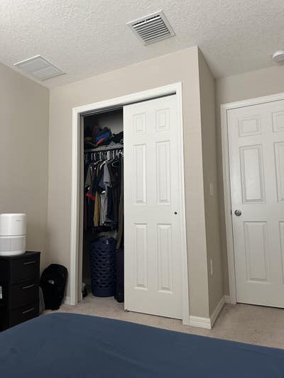 Furnished Bedroom for Rent in Riverview Townhouse Main Photo