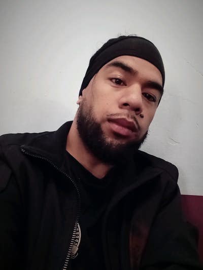 Room wanted in Everett, WA Main Photo