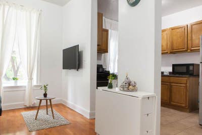 Spacious and modern apt in West Harlem! Main Photo