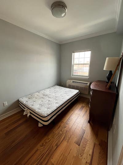 1 Bed in Woodside Qns Main Photo