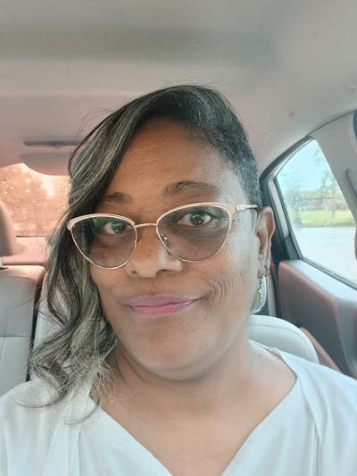 Room wanted in Houston Main Photo