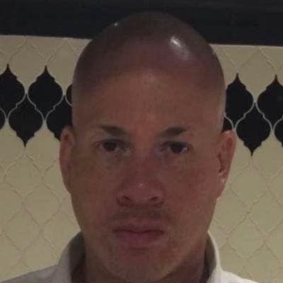 52 year old Male seeks a small or large room Main Photo