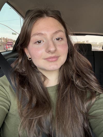 19 year old female looking for Santa Monica room Main Photo