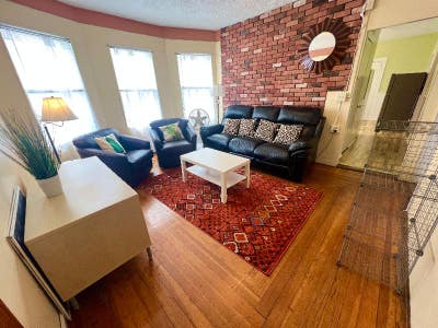 Private Room Right in the Heart of Little Italy Main Photo
